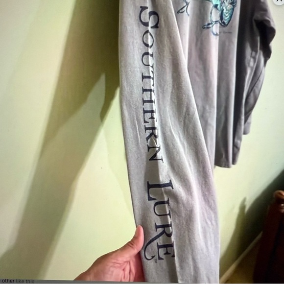 Southern Lure Cranky Long Sleeve Shirt with Fish Graphic - Picture 7 of 7